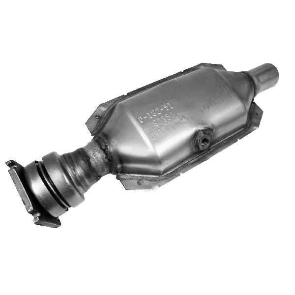 Catalytic Converter for 2001-2003 Dodge Caravan (Walker Exhaust 82350)