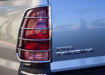 Tail Light Guard