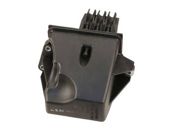 Emission System Vacuum Reservoir