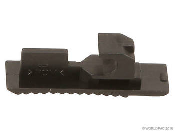 Windshield Wiper Blade Retainer